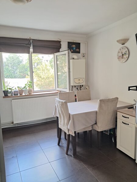 Timpuri Noi, Nerva Traian, Vitan, Unirii,